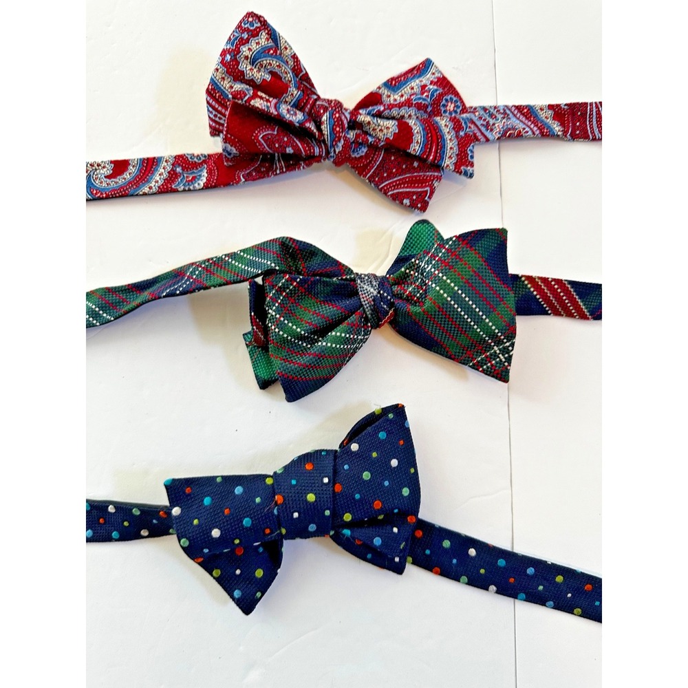 Cremieux Bow tie 100% Silk Plaid Paisley Dots Red Green Blue NEW Set 3